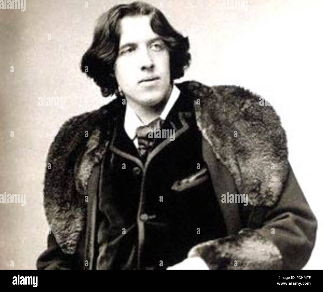Portrait Writer Oscar Wilde Hi res Stock Photography And Images Alamy portrait-writer-oscar-wilde-hi-res-stock-photography-and-images-alamy