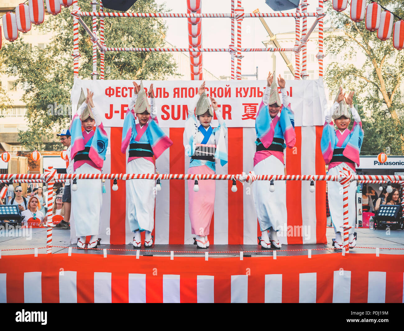 Ava Odori Hi Res Stock Photography And Images Alamy