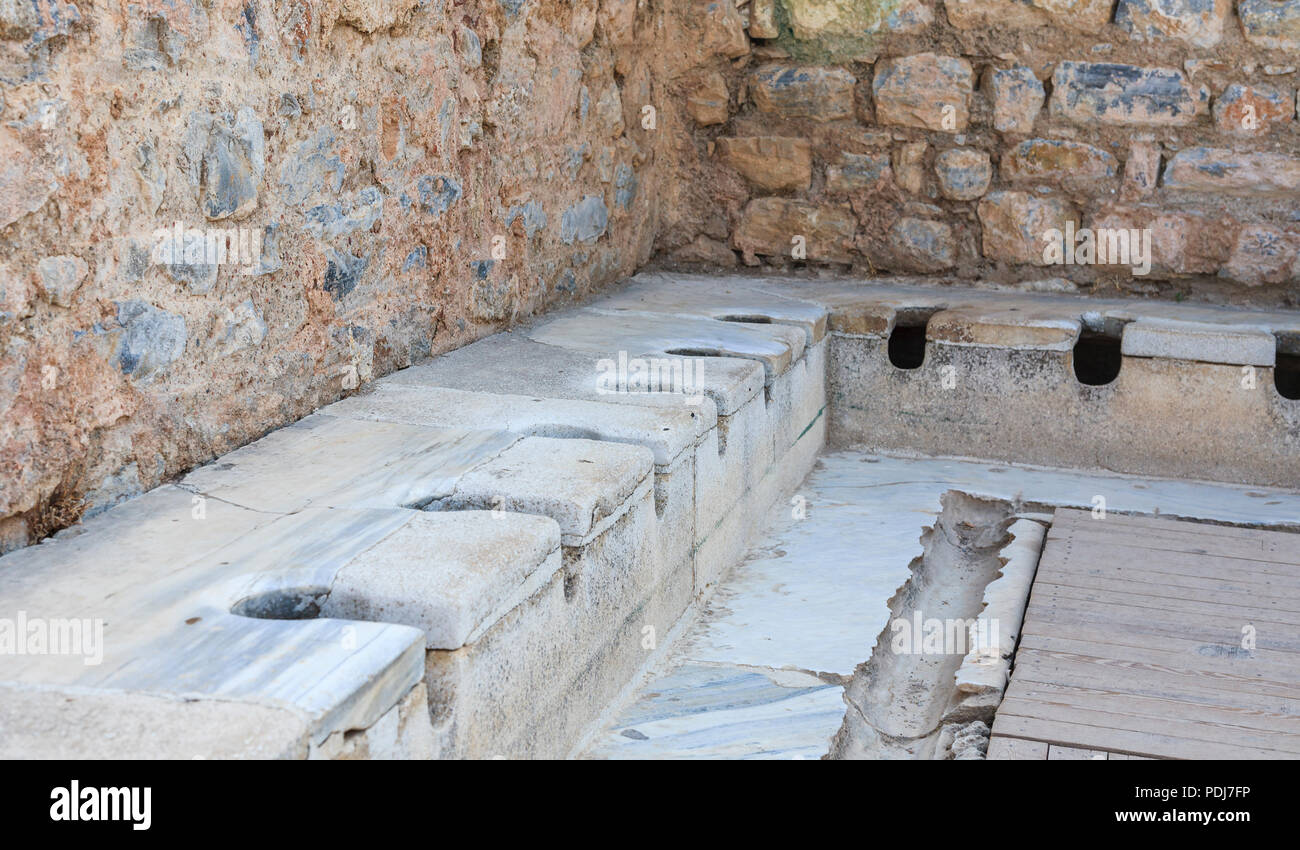 Ancient greek toilet hires stock photography and images Alamy