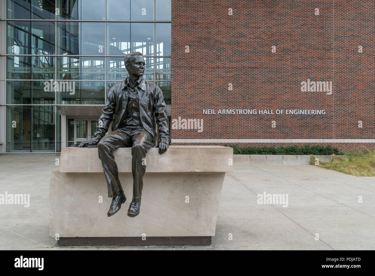 WEST LAFAYETTE, IN/USA - OCTOBER 22, 2017: Bronze sculpture of Neil Armstrong before the Neil Armstrong Hall of Engineering on the campus of the Purdu Stock Photo
