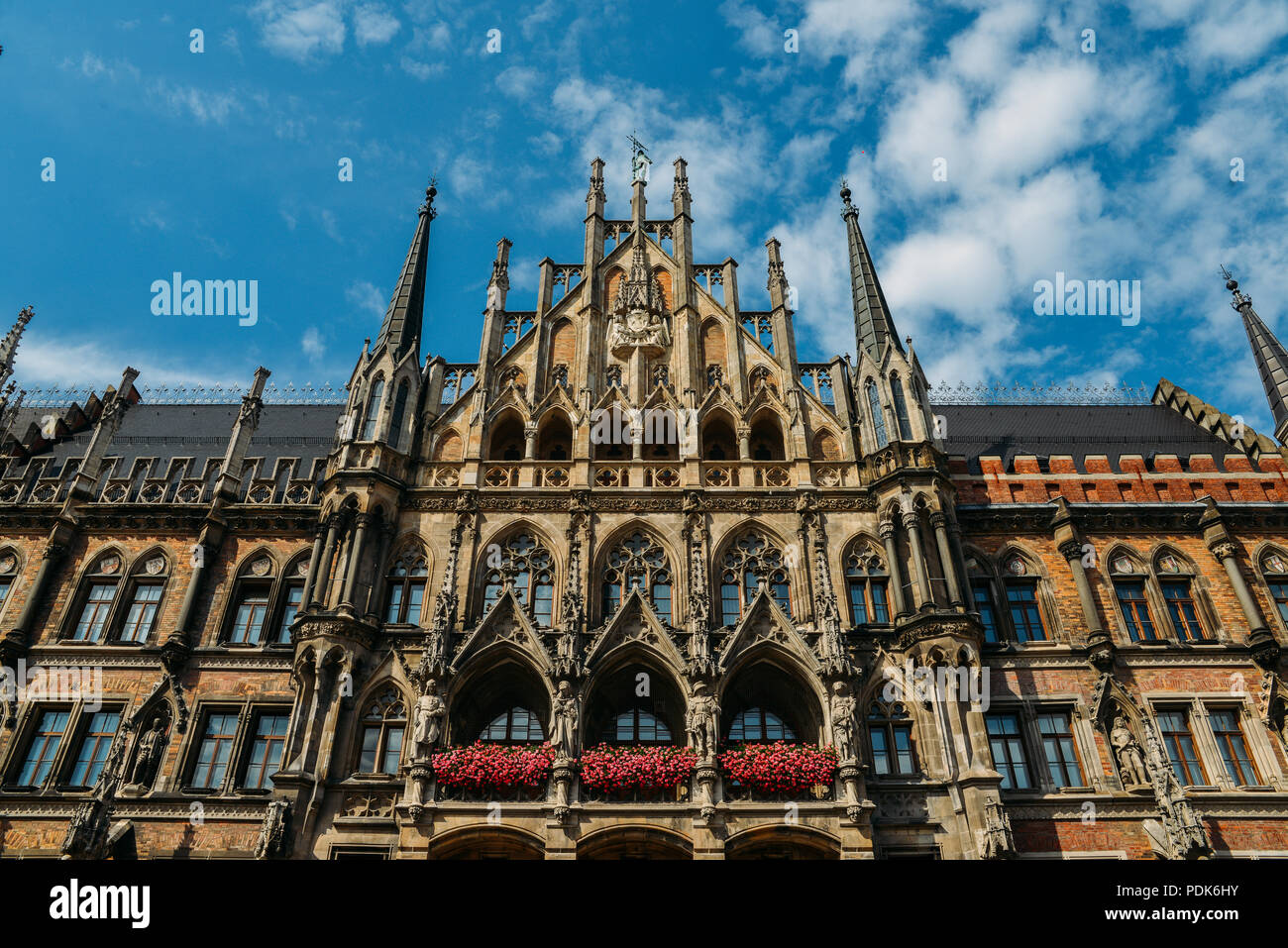 Statues on facade of Neues Rathaus on Marienplatz, Munich, Germany ...