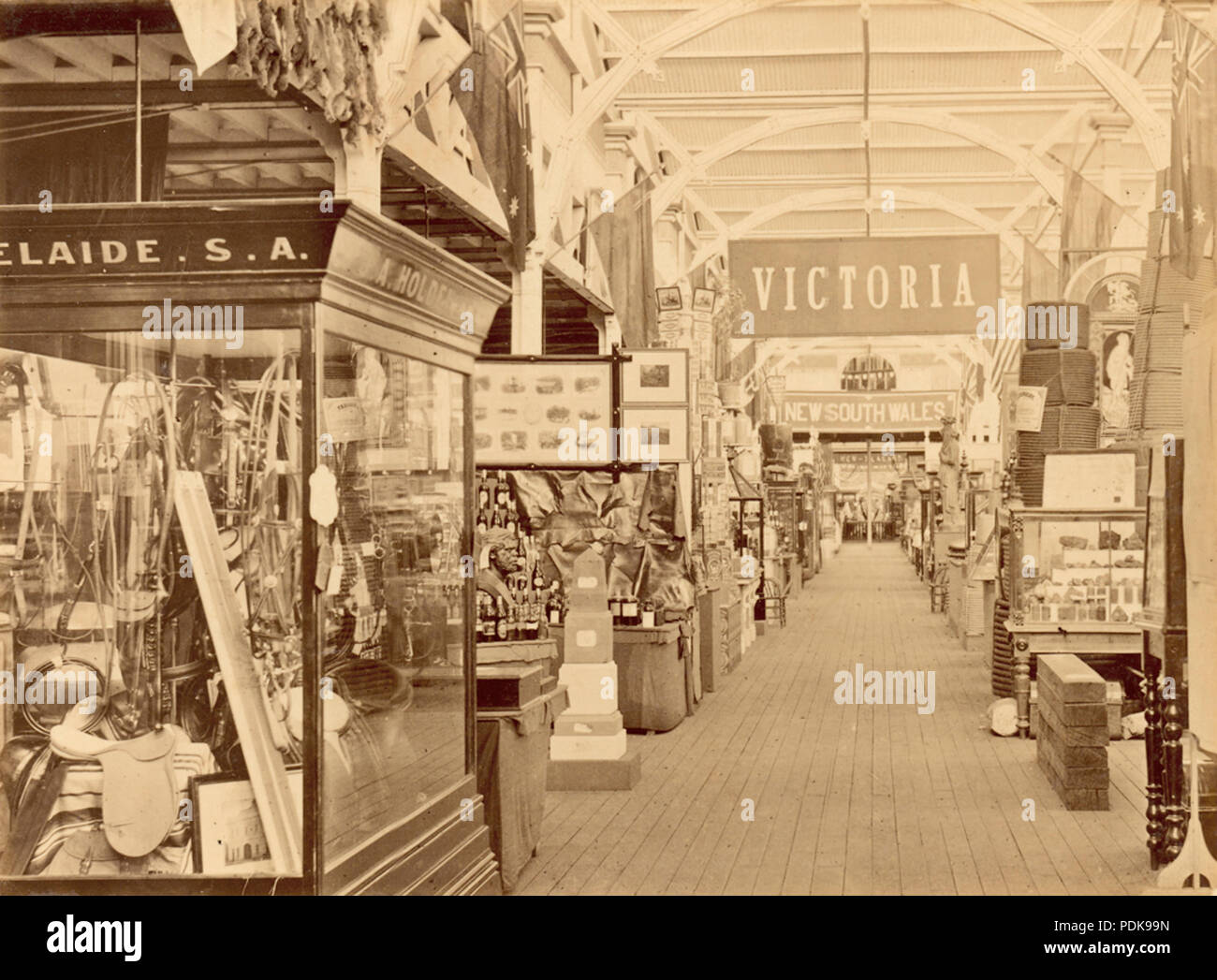 312 The Garden Palace the Colonial Courts the Main Avenue