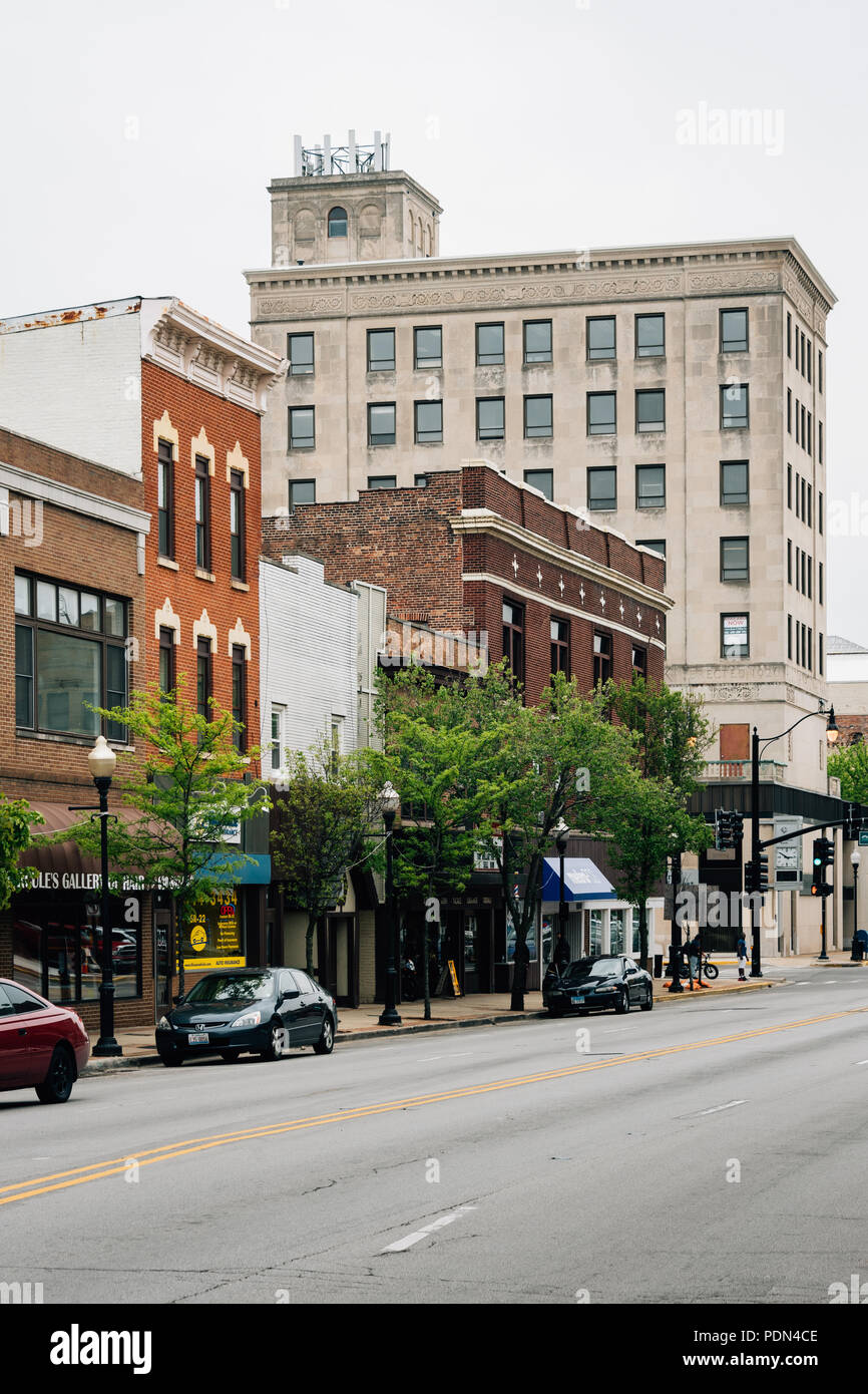 Downtown aurora hi-res stock photography and images - Alamy