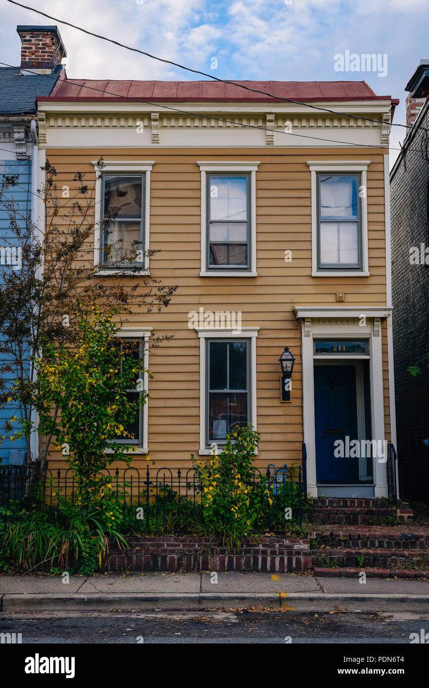 Old town alexandria row houses hires stock photography and images Alamy
