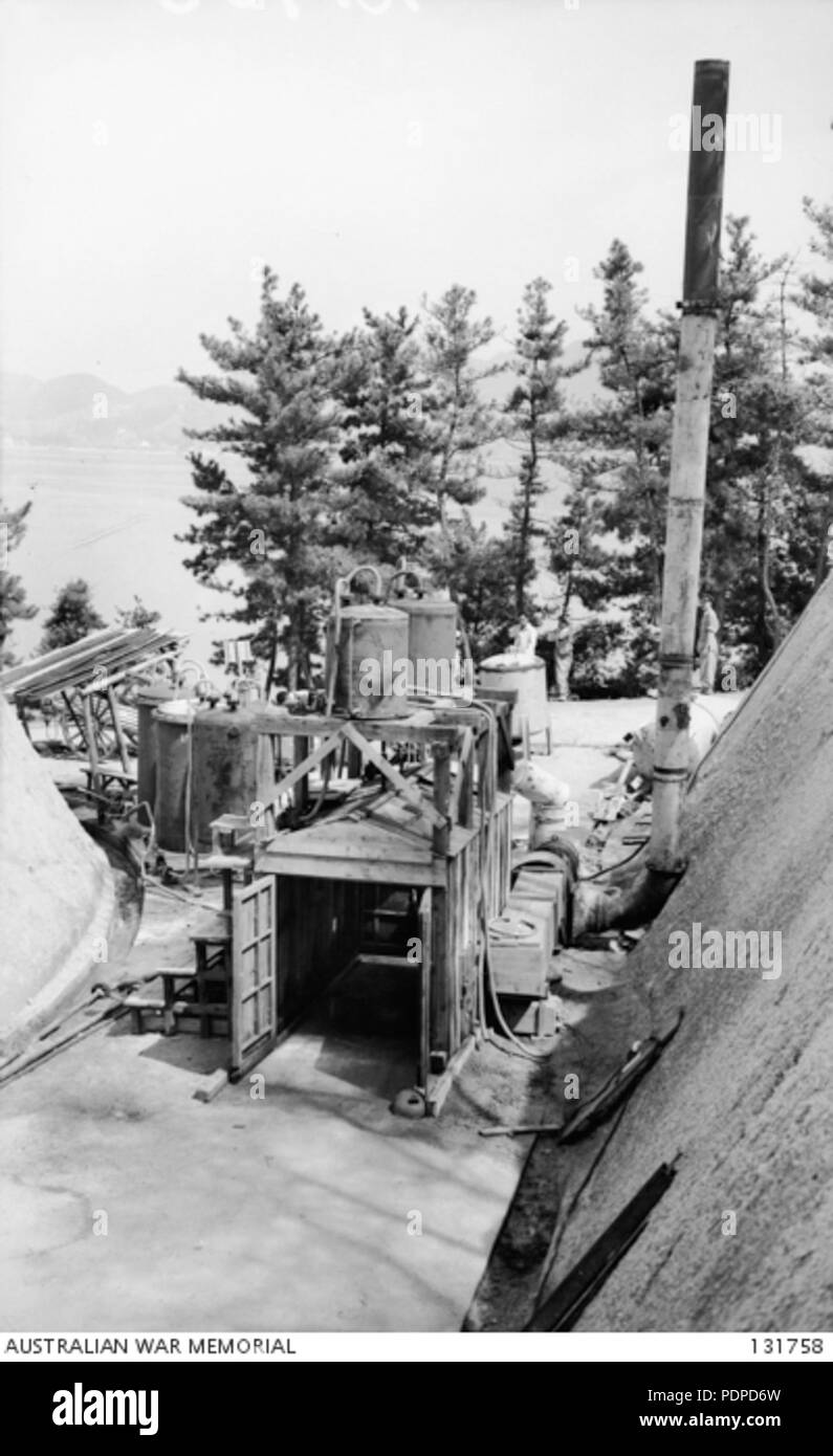 2 131758 FILLING HOOD AT THE FORMER TOKYO 2ND ARMY ARSENAL Stock Photo