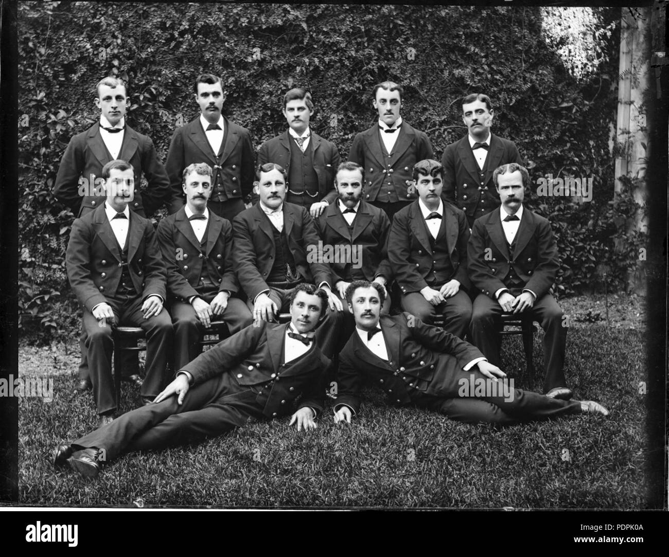 Group Of Men In Historical Attire Hi res Stock Photography And Images Group Of Men In Historical Attire Hi res Stock Photography And Images