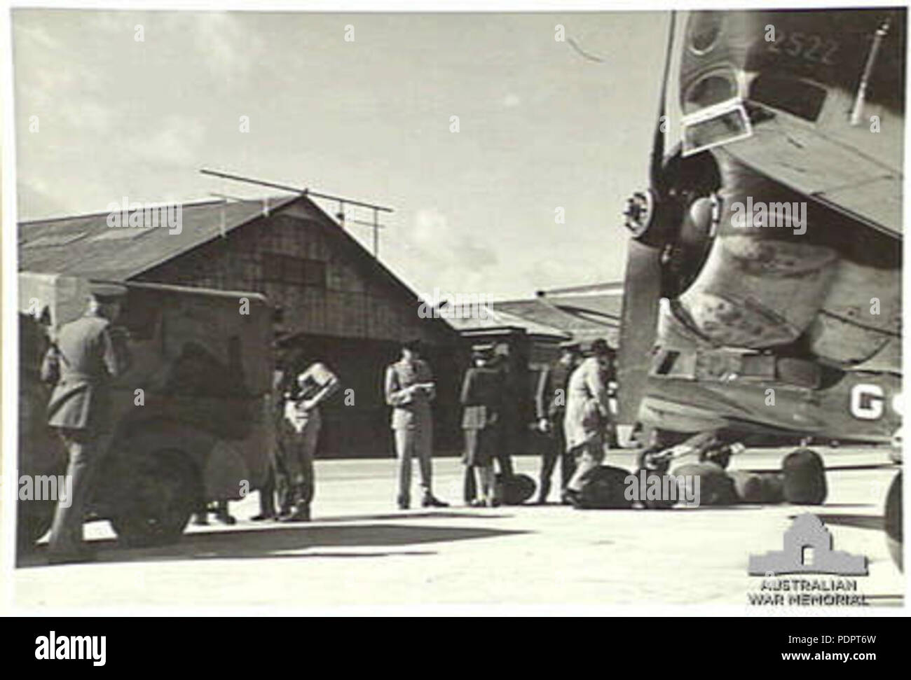 7 67 Squadron RAAF Anson at Laverton 1943 AWM 050509 Stock Photo
