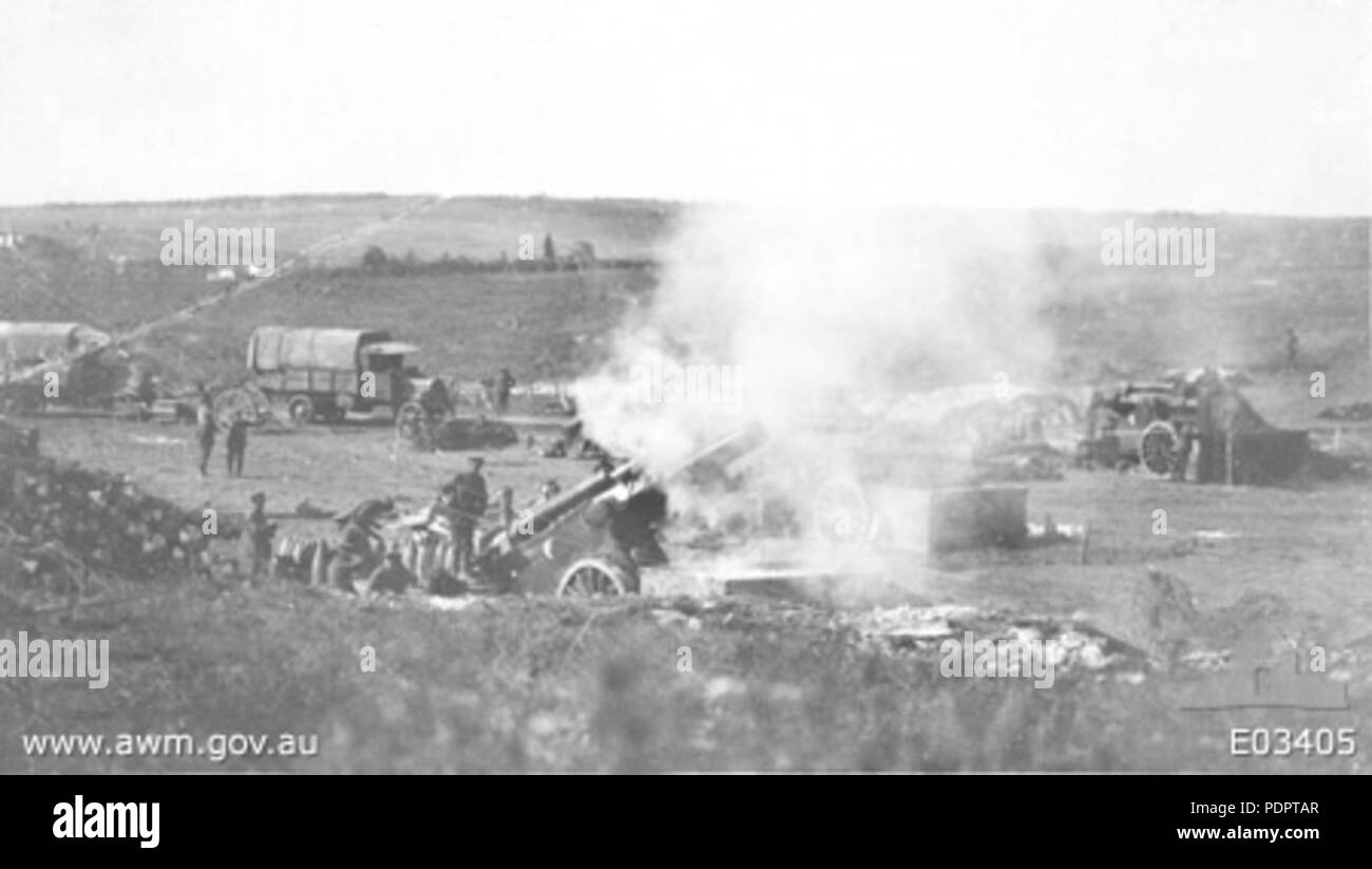 Howitzer 8 inch hi-res stock photography and images - Alamy