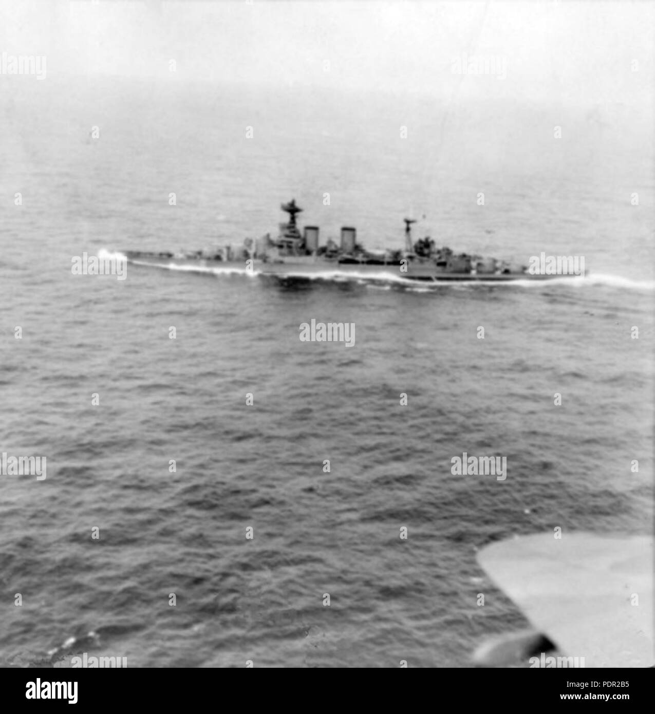 Hms hood 1941 hires stock photography and images Alamy
