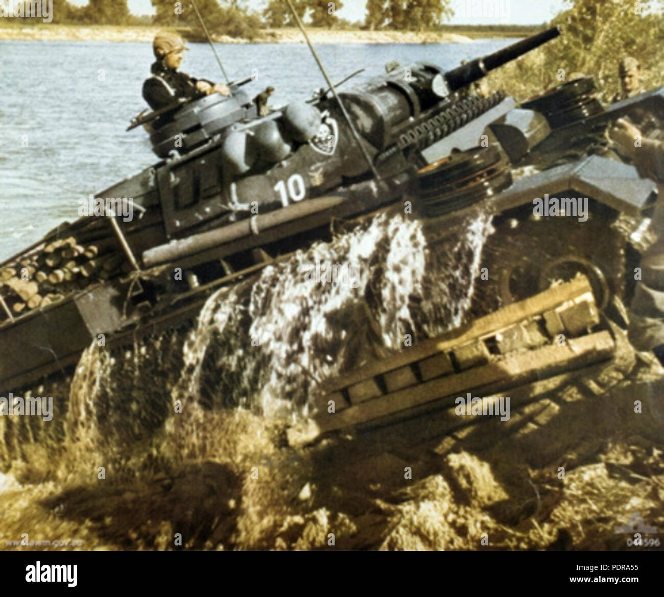 Operation barbarossa 1941 tank hi-res stock photography and images