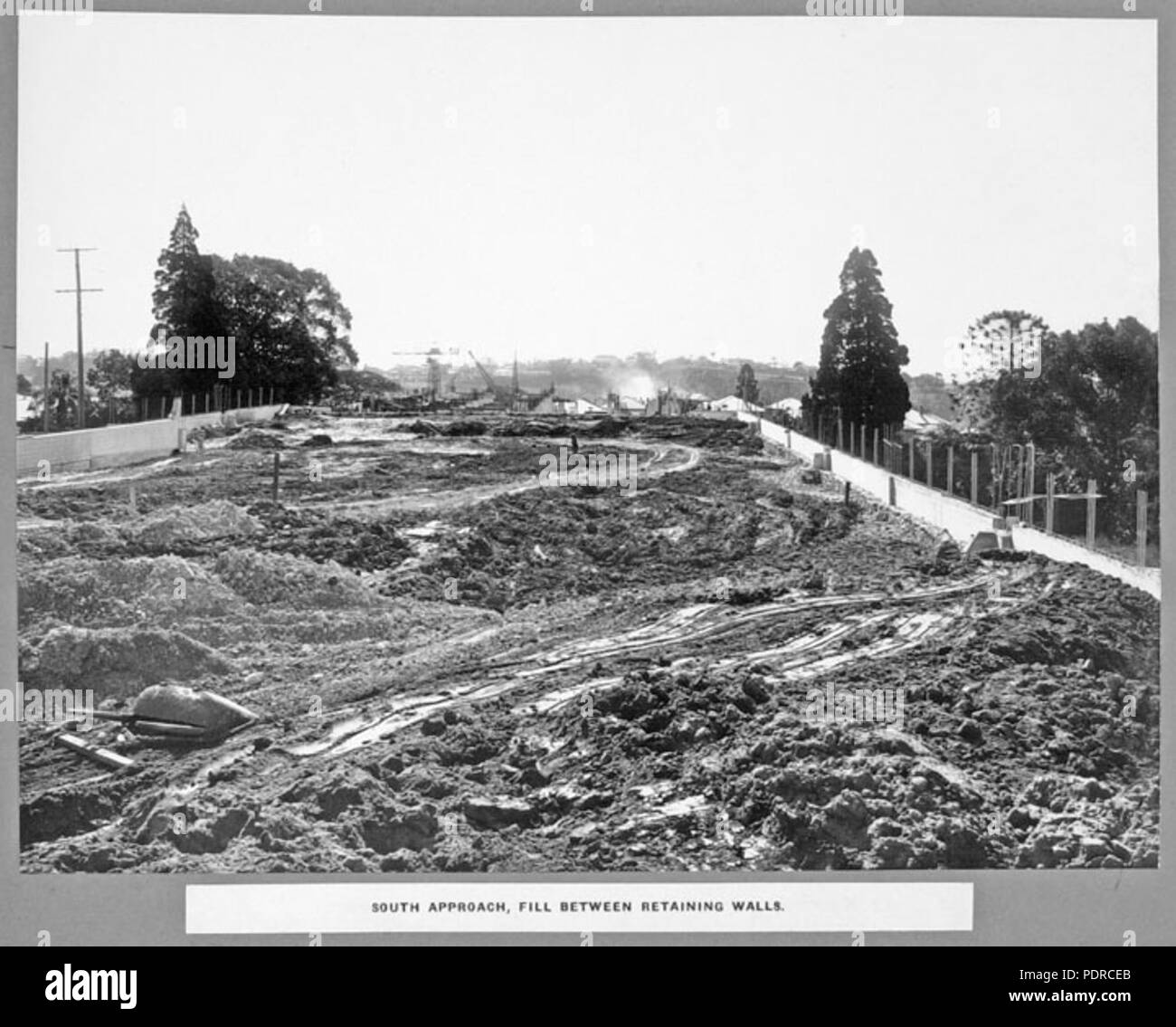 Approach walls Black and White Stock Photos & Images - Alamy