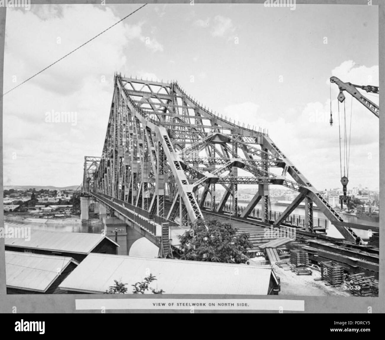 113 Queensland State Archives 4009 View of steelwork on North Side