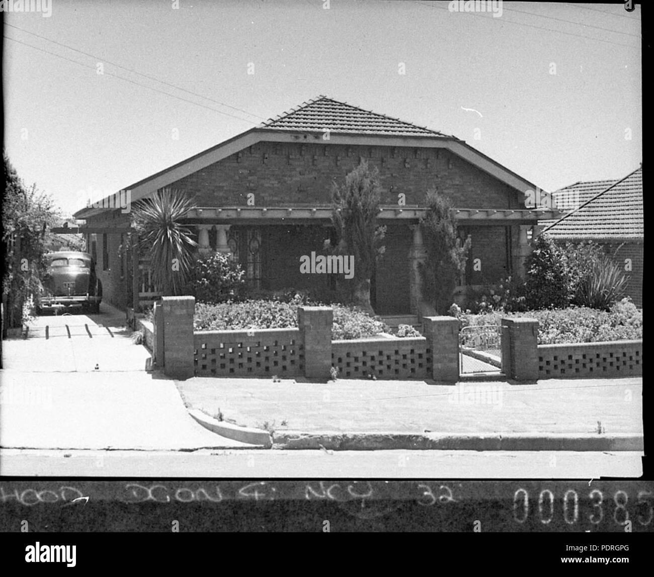 Front rd Black and White Stock Photos & Images - Alamy