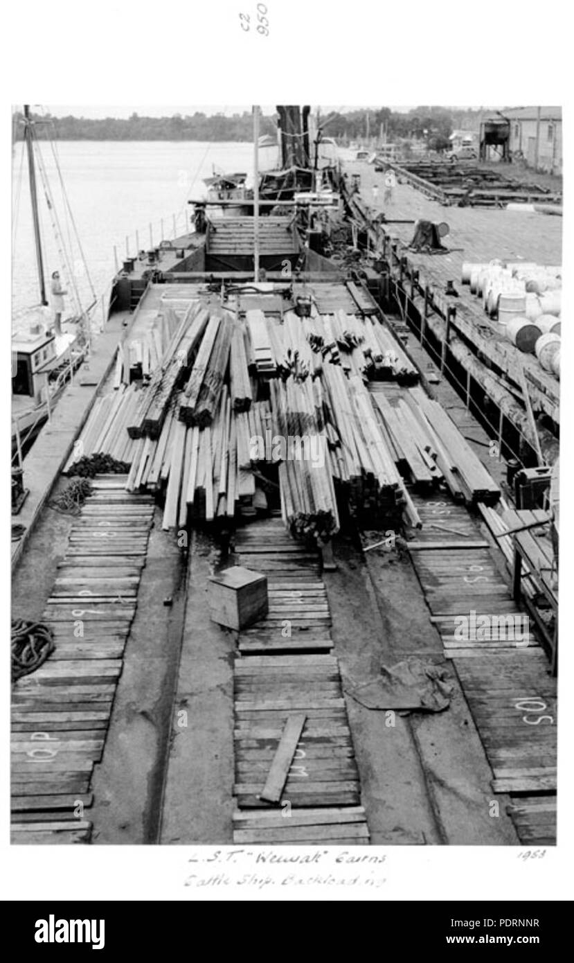 118 Queensland State Archives 4933 Cattle Transport Boat LST Weewak Cairns 1953 Stock Photo