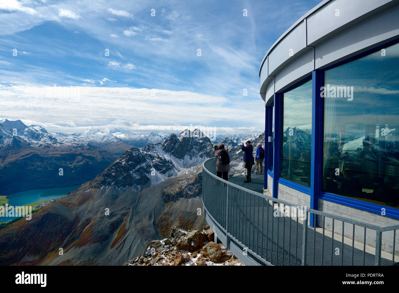 Aussichtsplattform des Piz Nair mit Silvaplanersee, St. Moritz, Oberengadin, Engadin, Schweiz, Europa, Graubuenden Stock Photo