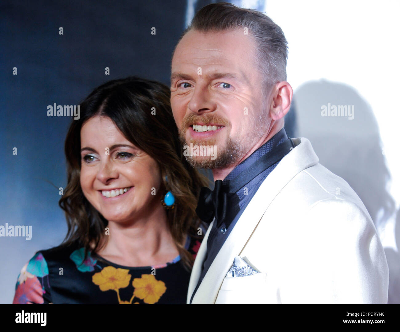 Simon pegg with his wife mission hi-res stock photography and images ...