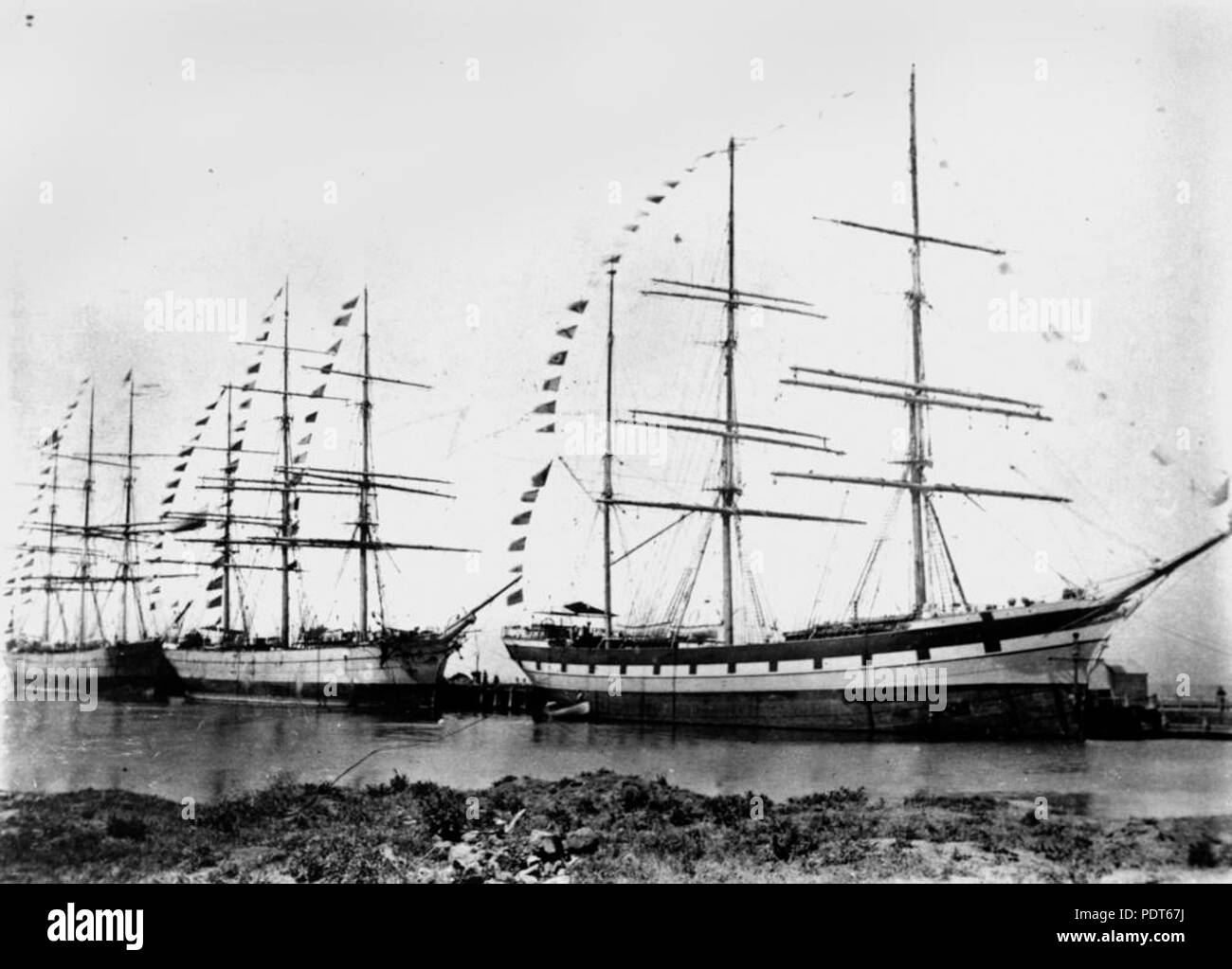 Historic navigation routes hi-res stock photography and images - Alamy