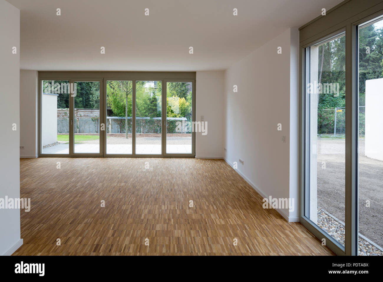 Krefeld, Wohnsiedlung Rott, Reymann Architekten 2018, Haus Nr. 7 Stock