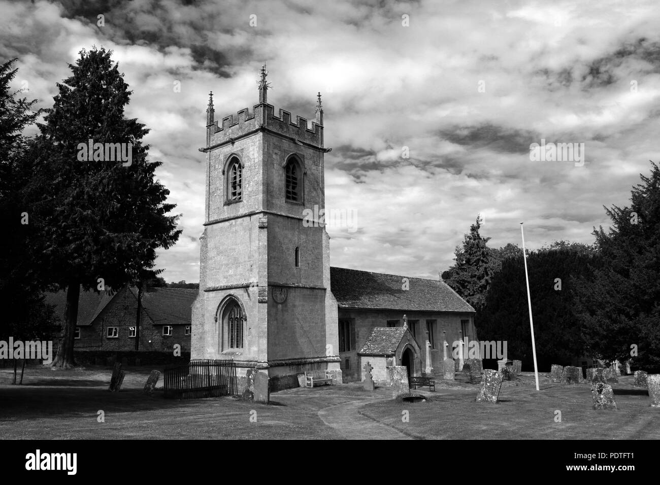 St Andrews Parish Church, Naunton village, Gloucestershire, Cotswolds, England Stock Photo