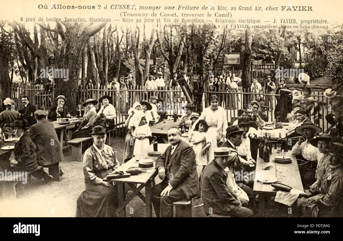 95 Carte Postale Ancienne Guinguette Sur La Rize Quot Chez Favier Quot A Cusset Stock Photo Alamy 95 Carte Postale Ancienne Guinguette Sur La Rize Quot Chez Favier Quot A Cusset Stock Photo Alamy