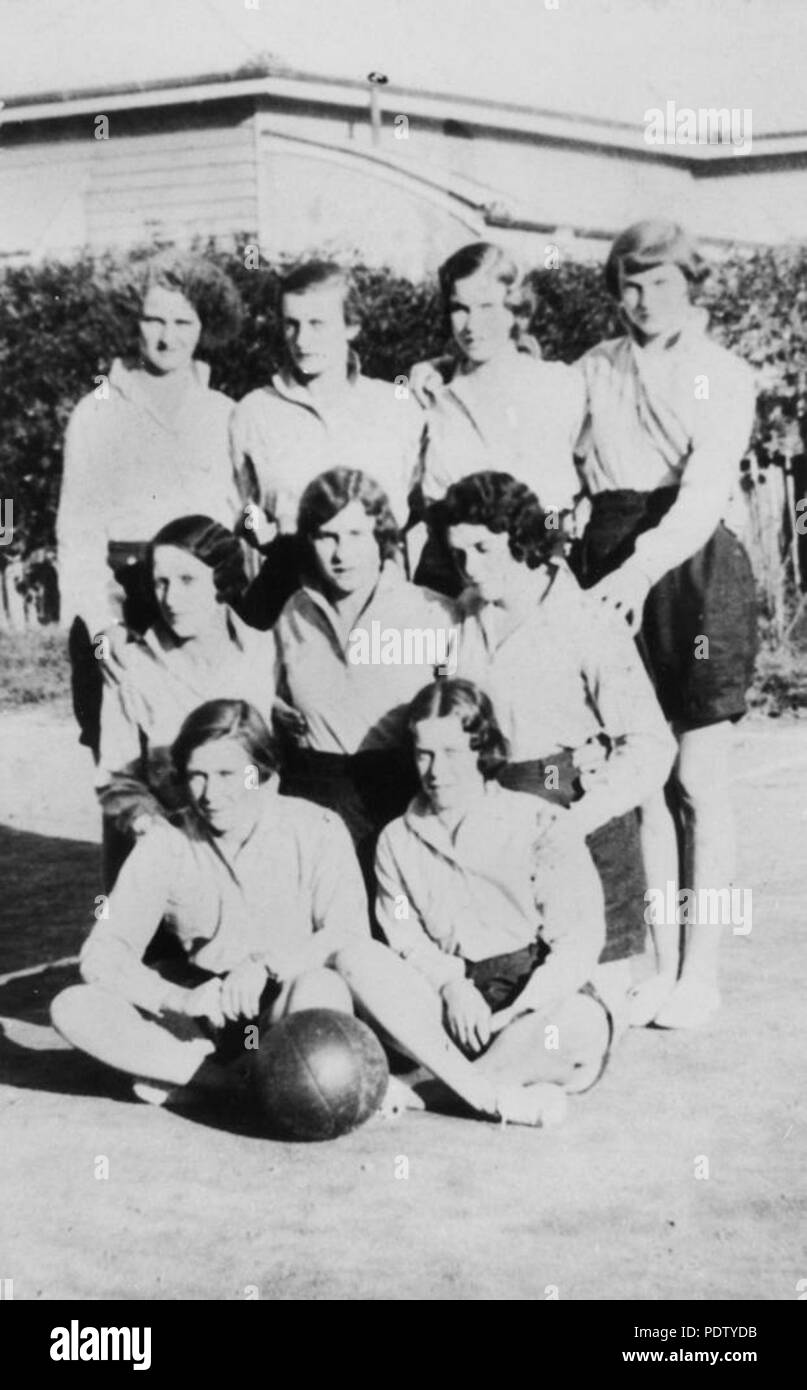 218 StateLibQld 1 132863 Nirvana netball club, Brisbane, 1932 Stock Photo