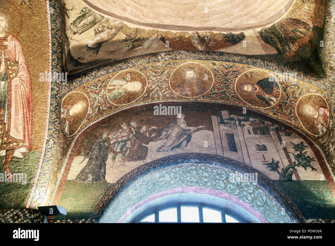 Mosaic in church hi-res stock photography and images - Alamy