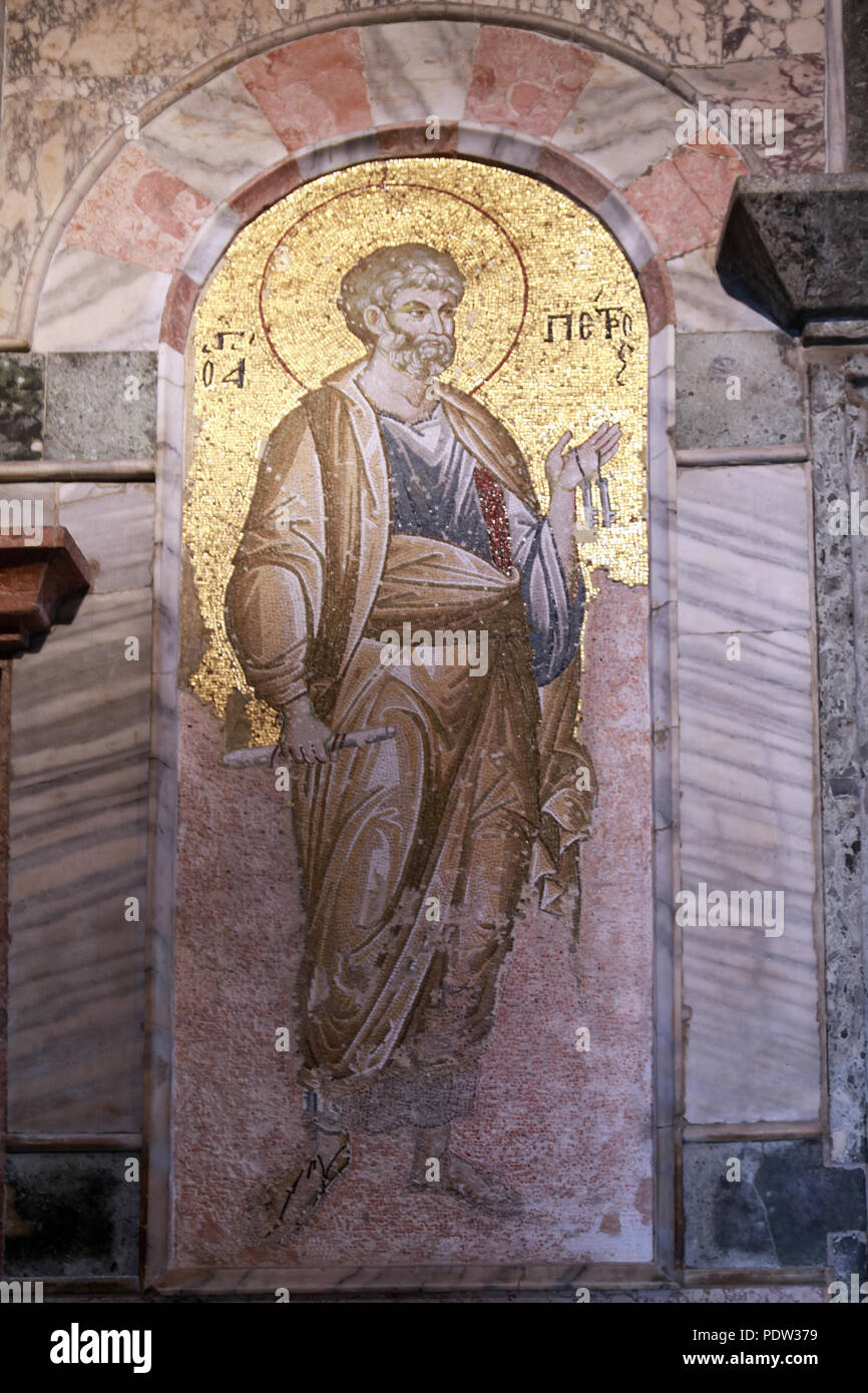 Mosaic in church hi-res stock photography and images - Alamy