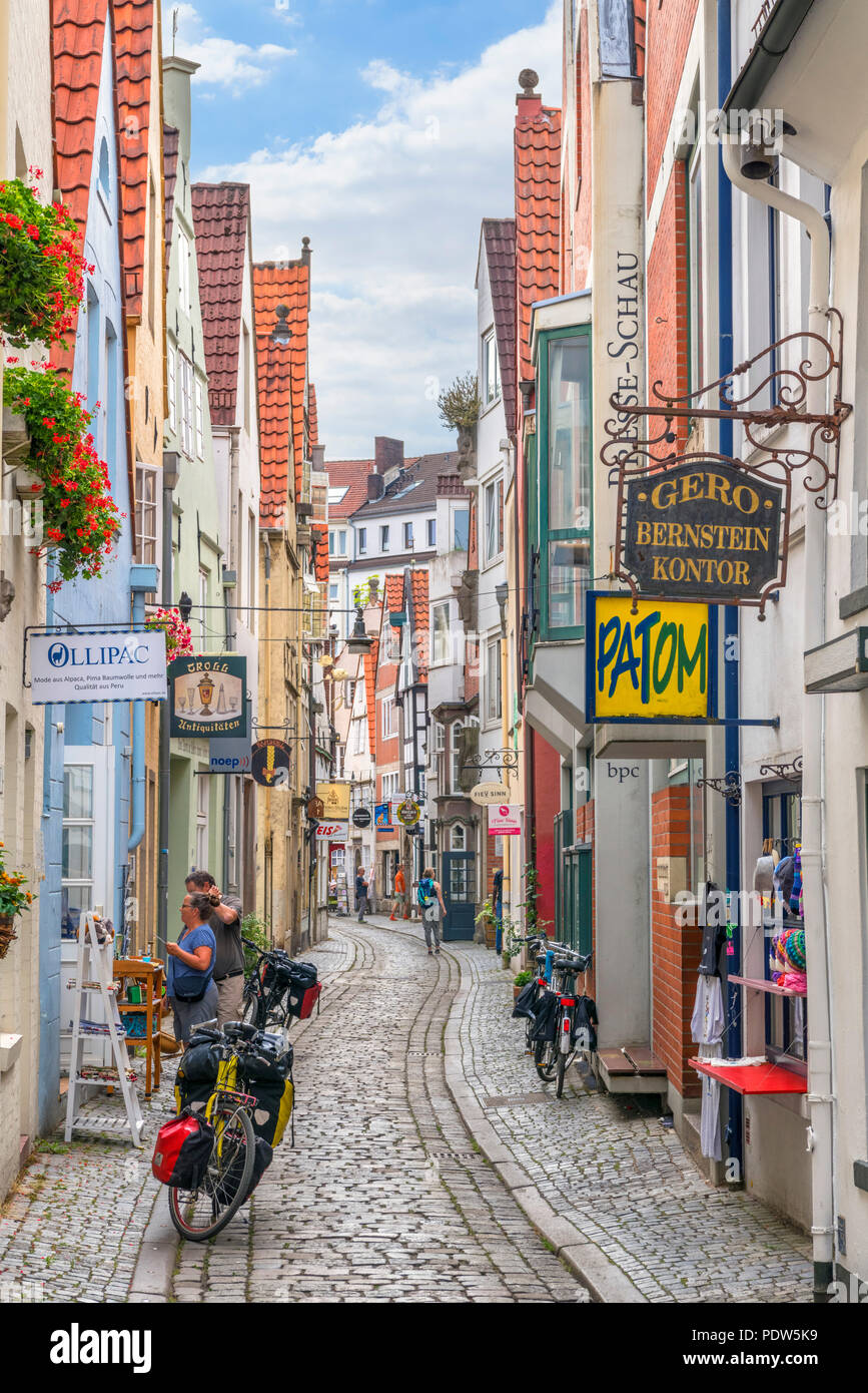 Shops and cafes on Schnoor in the old town, Schnoorviertal, Bremen, Germany Stock Photo