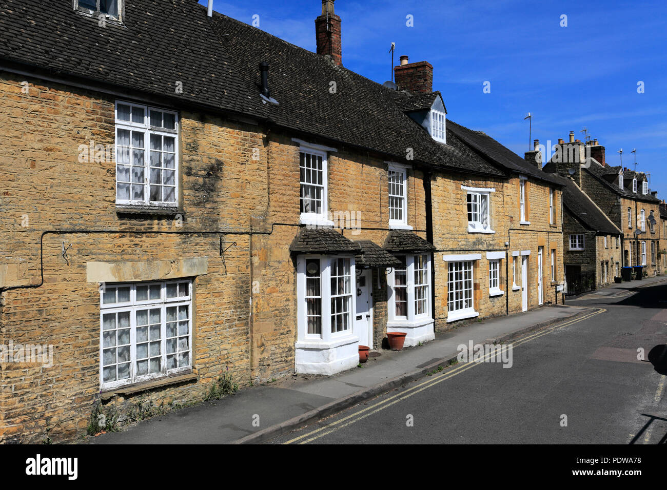 Street scene at Chipping Norton town, Oxfordshire Cotswolds, England, UK Stock Photo