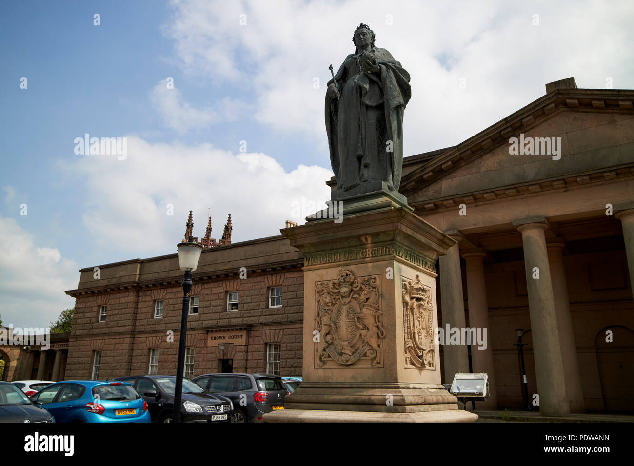 statue of queen victoria outside chester crown court part of chester