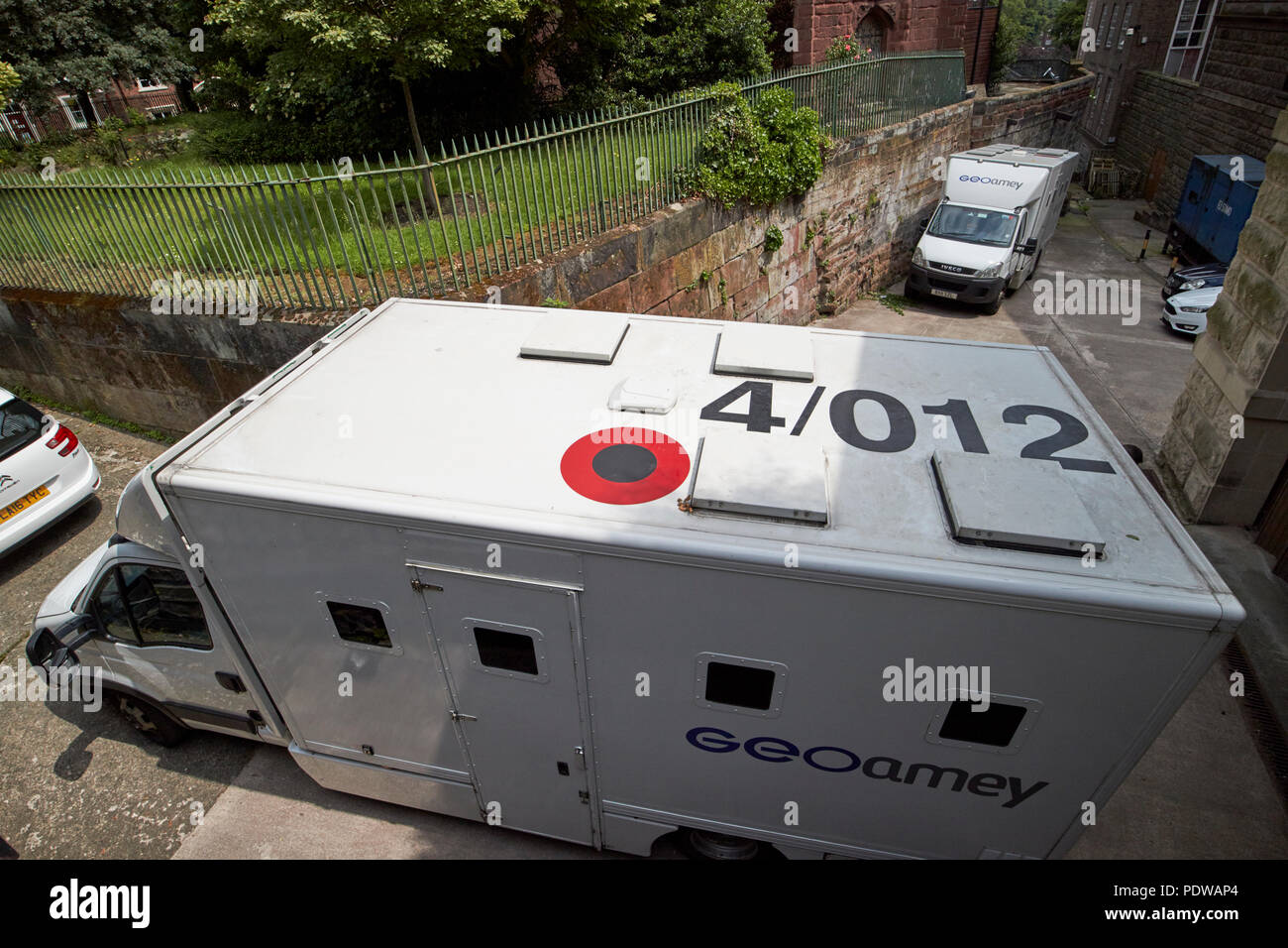 identification number on the roof of a geoamey prisoner transport vehicle outside chester crown court at chester cheshire england uk Stock Photo