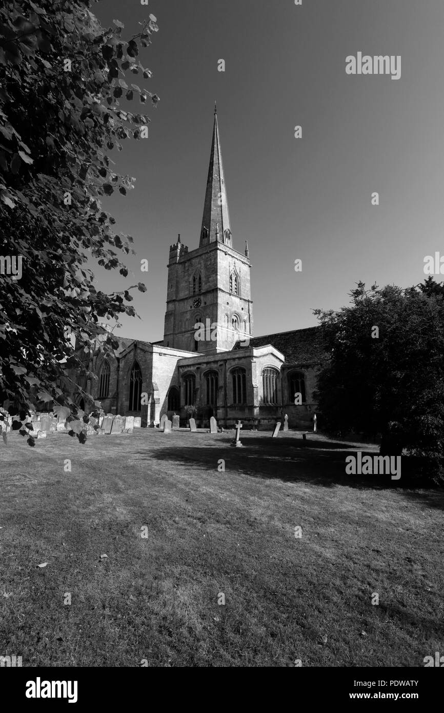 Summer, St Johns Parish Church, Burford Town, Oxfordshire Cotswolds, England, UK Stock Photo