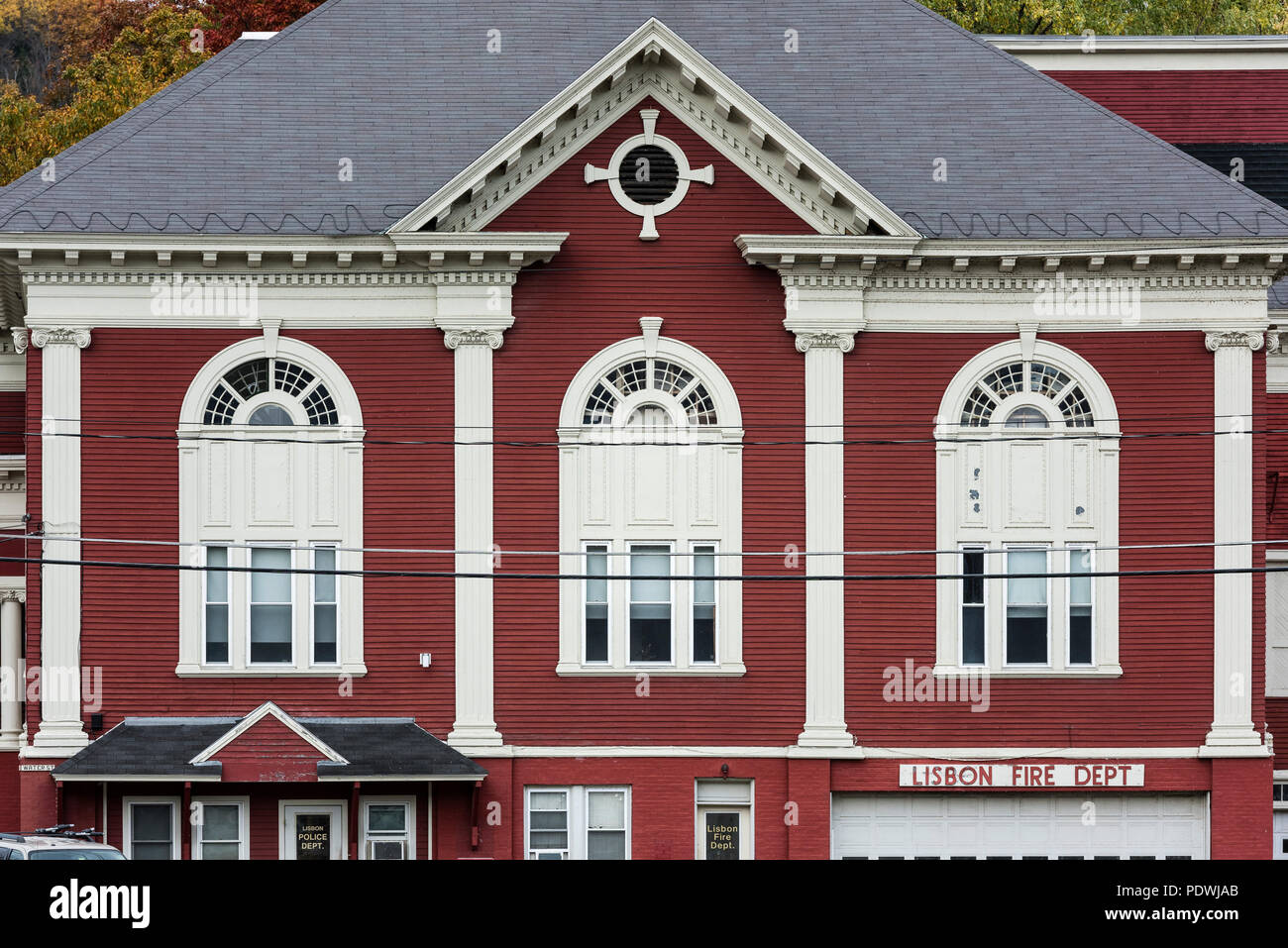 Lisbon fire station hires stock photography and images Alamy