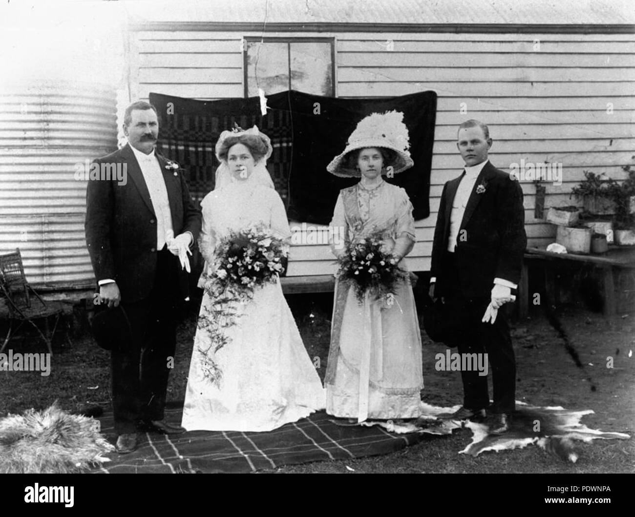 272 StateLibQld 1 76246 Herman Lindemann and Esta Jensen's wedding in Lowood, Queensland, 1912 Stock Photo