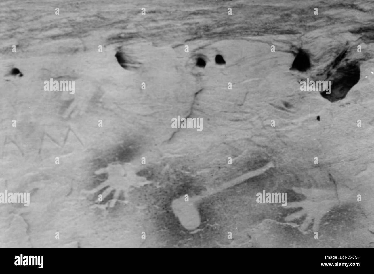 Aboriginal Black and White Stock Photos & Images - Alamy