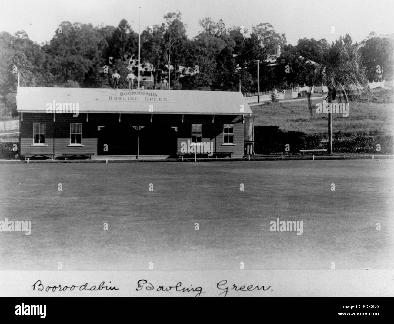 234 StateLibQld 1 157509 Clubhouse of the Booroodabin Bowling Green, Bowen Hills, Brisbane, 1907 Stock Photo