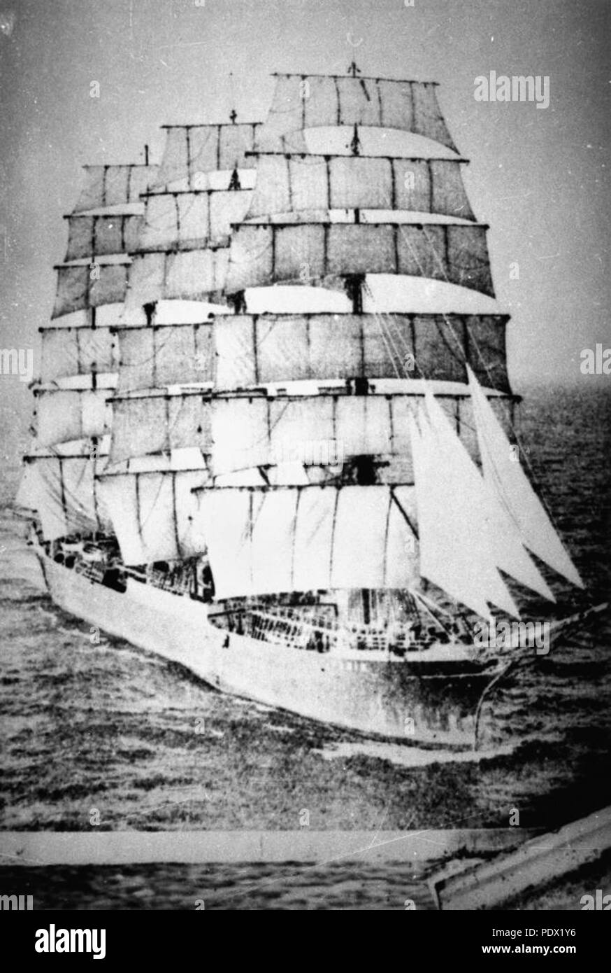 241 StateLibQld 1 171539 Pamir (ship) Stock Photo