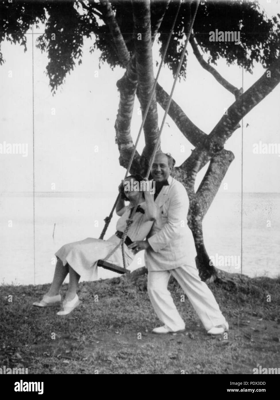247 StateLibQld 1 191539 American tenor Richard Crooks with his wife, Mildred, in Queensland