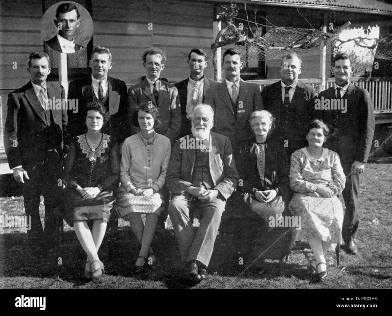 247 StateLibQld 1 193403 James Dick And Wife Celebrate Their 50th 247-statelibqld-1-193403-james-dick-and-wife-celebrate-their-50th