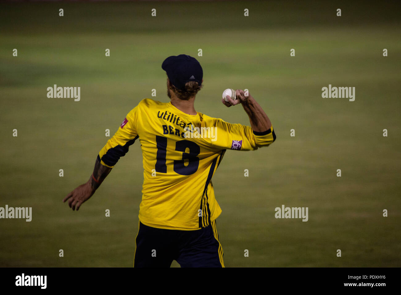 Sophia Gardens, Cardiff, Wales, United Kingdom. Glamorgan hosted Hampshire for a crunch game in the Vitality Blast 20/20 Cricket South Group Stage on 10 August 2018 at Sophia Gardens in Cardiff. Pictured: GK Berg of Hamphire in action. Credit: Rob Watkins/Alamy Live News Stock Photo