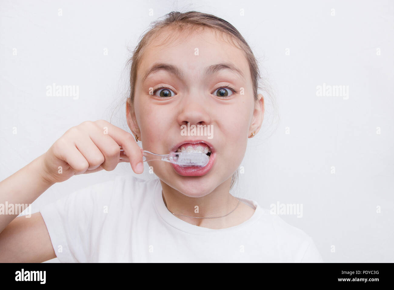 Girl brushing cleaning teeth. Girl with toothbrush. Oral hygiene Stock Photo Alamy