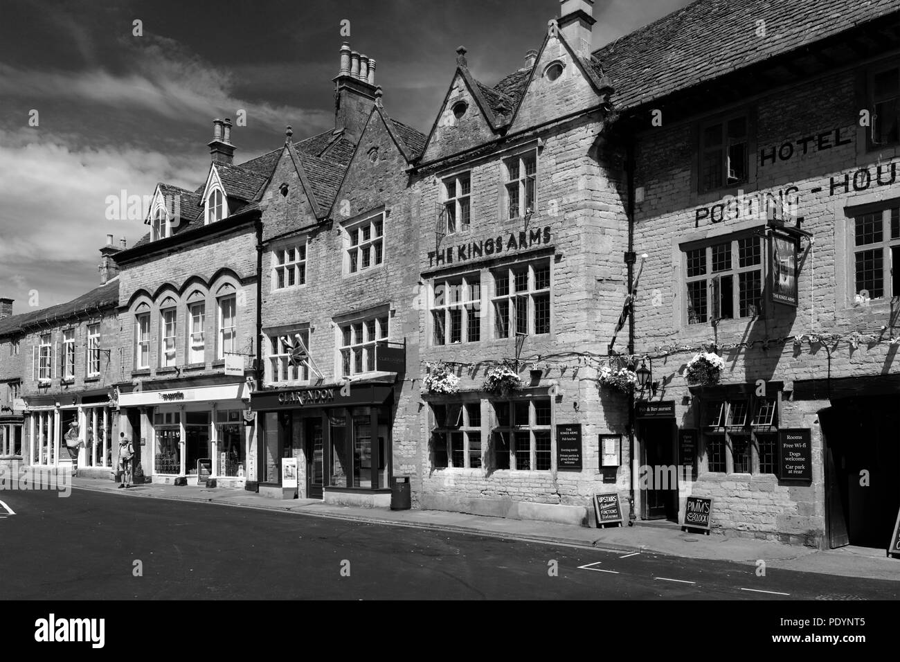 The Kings Arms Coaching Inn, Stow on the Wold Town, Gloucestershire, Cotswolds, England Stock Photo