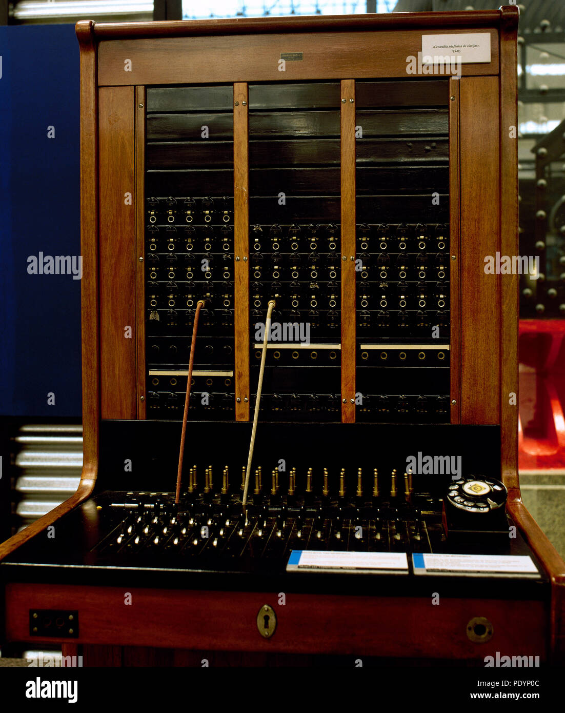 Phone switchboard hires stock photography and images Alamy
