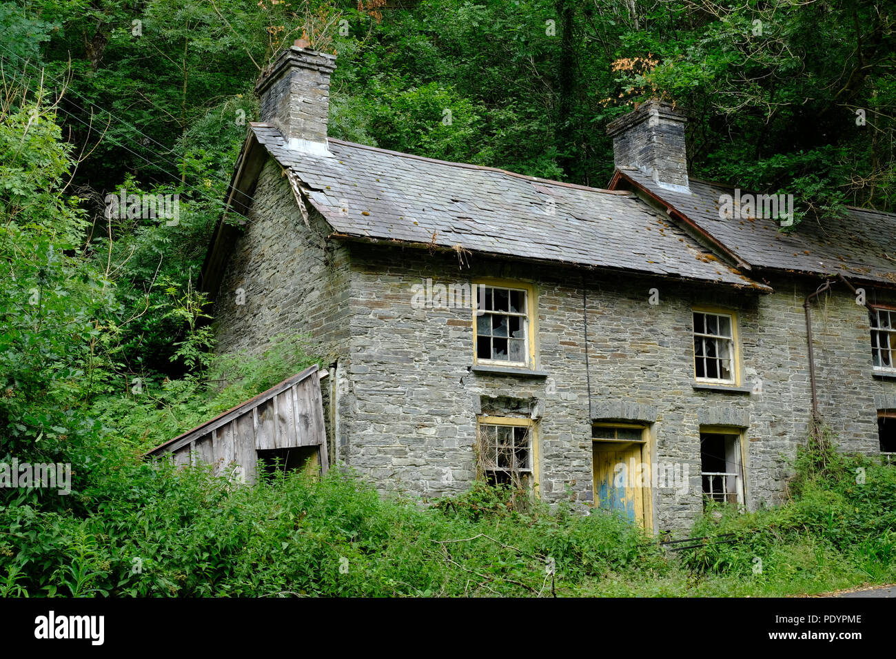 abandoned roadside cottages Stock Photo