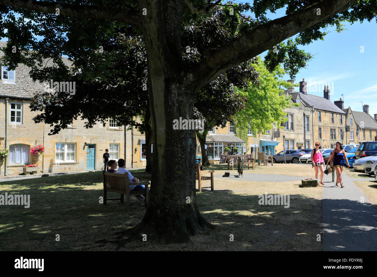 Street view at Stow on the Wold Town, Gloucestershire, Cotswolds, England Stock Photo