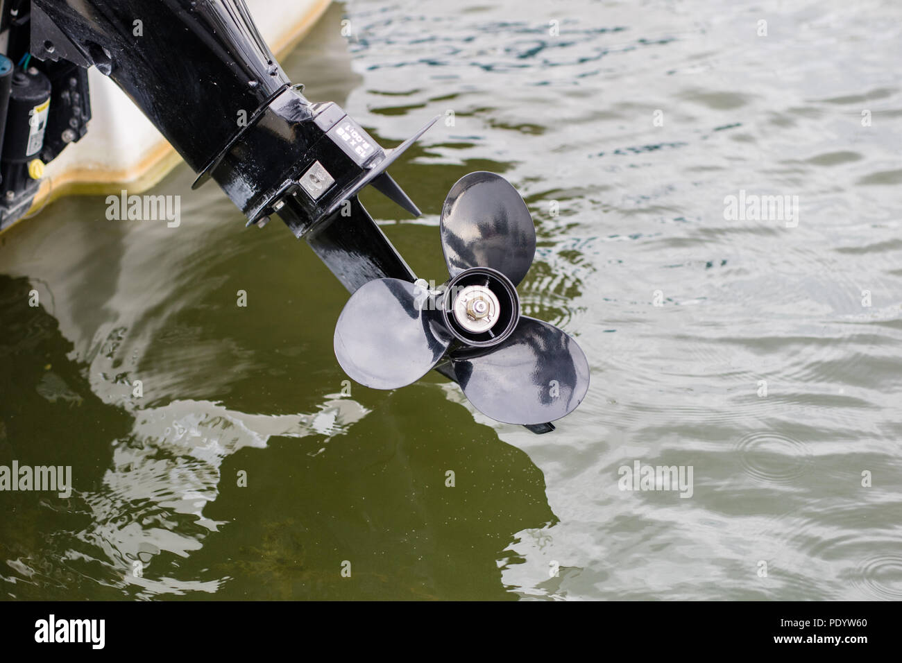 Outboard engine and yacht's rudder. Exhaust propulsion for inland water