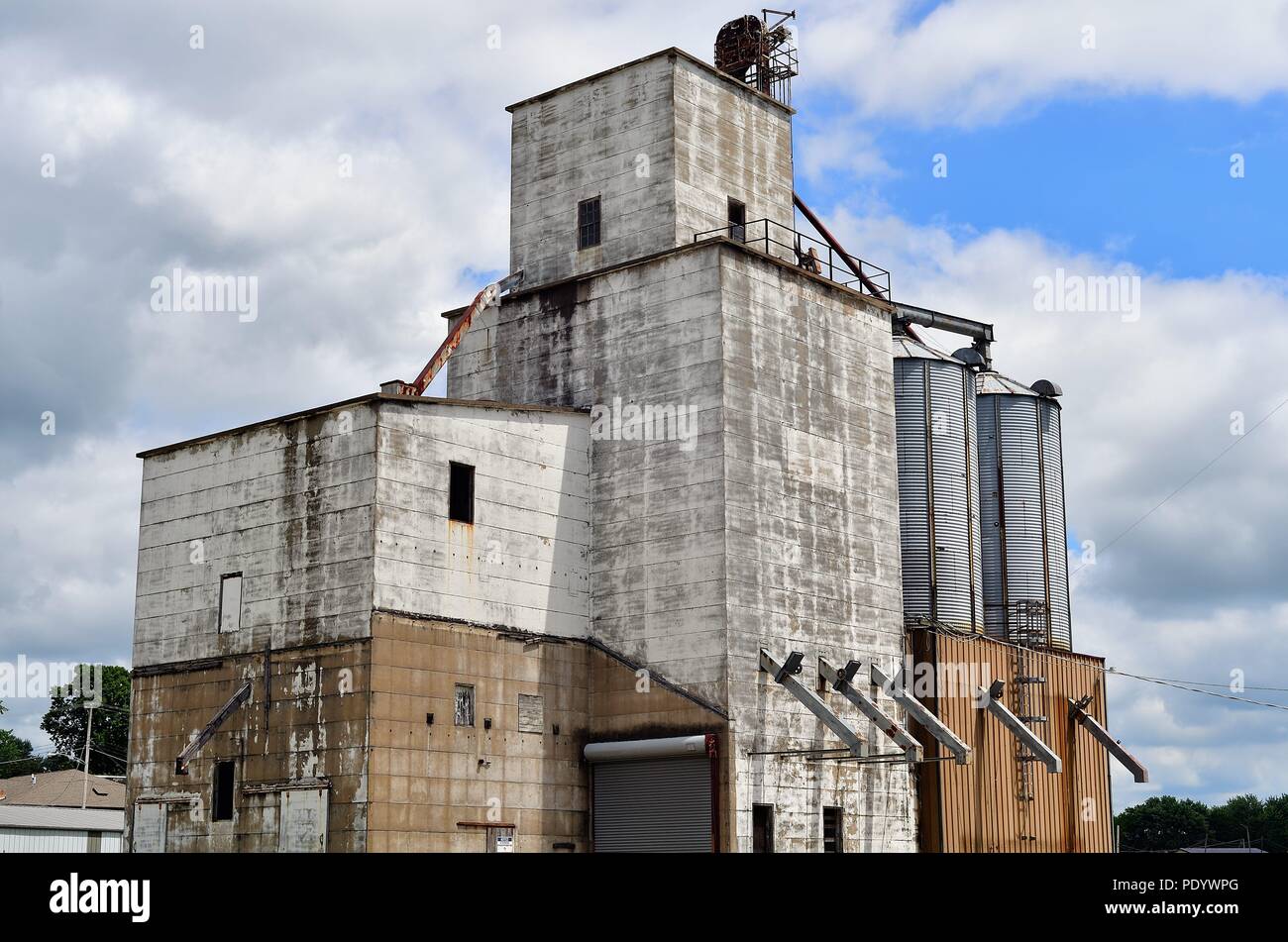 Ashton, Illinois, USA. A variety of grain elevators puncutate the