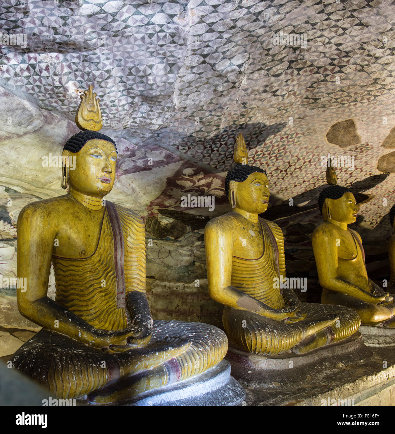 Buddha statue, Sri Lanka Stock Photo Alamy