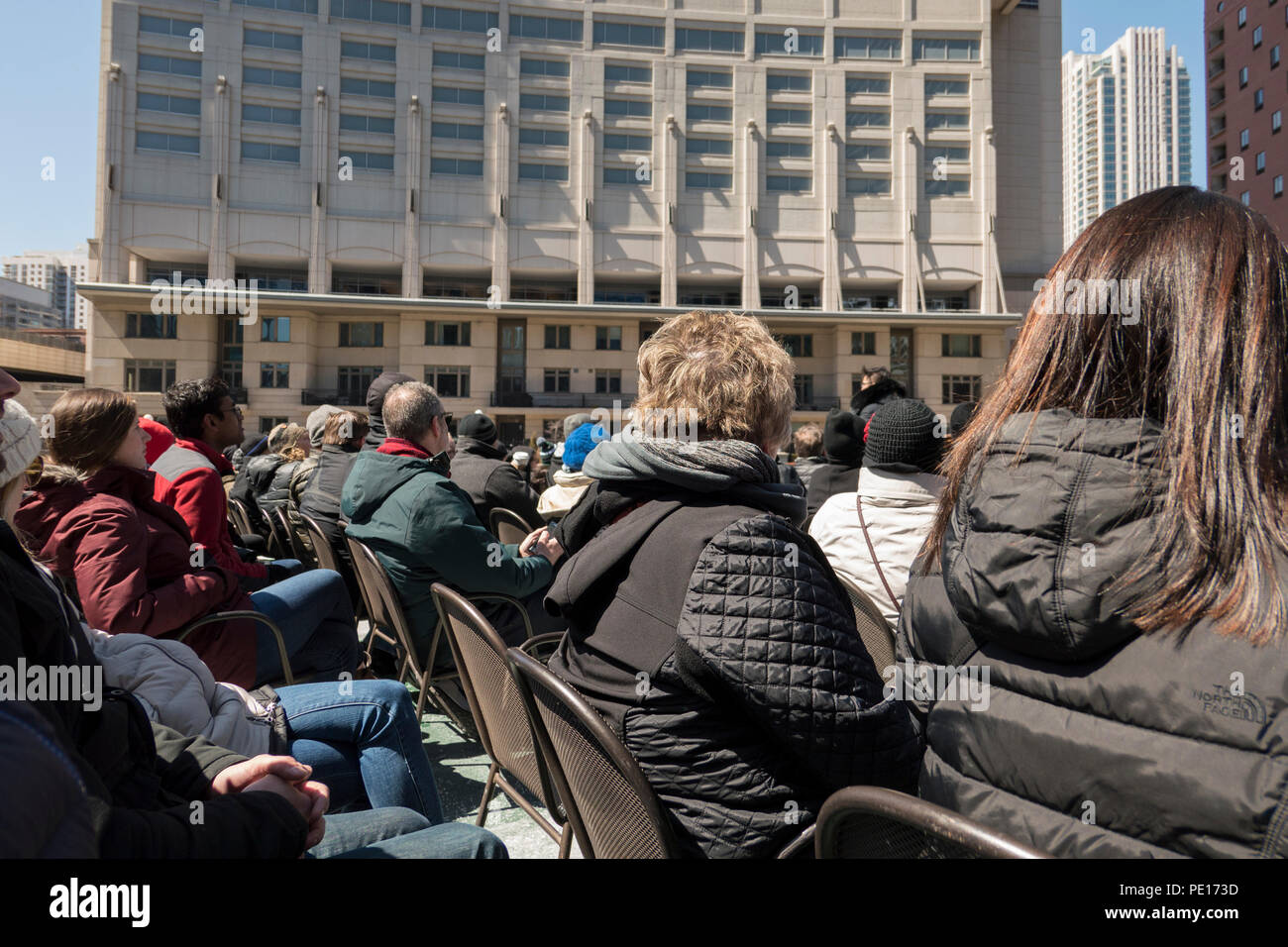 Chicago river architecture tour hi-res stock photography and images - Alamy