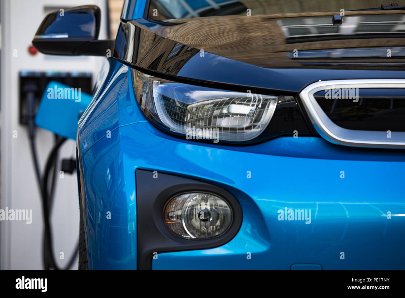 Power supply for electric car charging. Electric car charging station